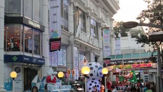 アマリン・プラザ 