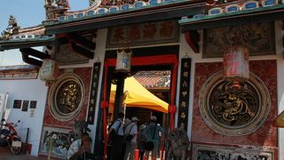 中華系で賑やか