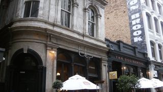 「The Occidental」というムール貝料理を召し上がれ！　～オークランドにあるThe Occidental Belgian Beer Cafe～