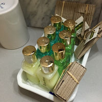 アメニティは歯ブラシはなぜか１本だけしかありませんでした。