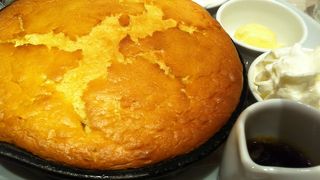 スフレパンケーキが最高です。シンプルメニューがおススメ。
