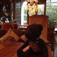 裏口向かいのカフェ