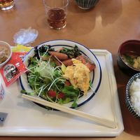 朝食バイキング