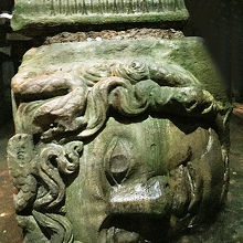 だーかーらーー横におく必要があったの？わざと？爆