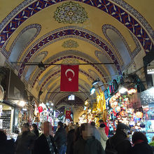 トルコらしい建物に興奮！素敵ですね。