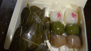 三色団子に惹かれて