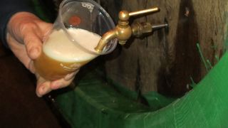 ピルスナービール発祥の地で無ろ過ビール