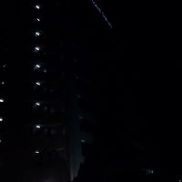 川沿いにあります