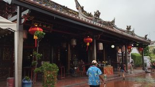 マレーシア最古の中国仏教寺院・青雲亭（チェン フー テン）