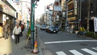 下町風情を楽しむ