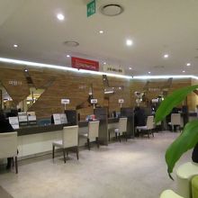 9階　デタックスカウンター