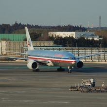アメリカン航空です