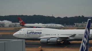 目の前には４０００ｍ滑走路