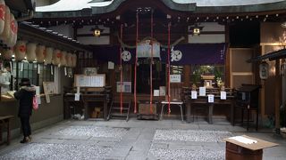 北浜駅近く、ひっそり佇む