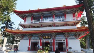 玄奘（三蔵法師）がお祀りされています。ここからの景色も絶景です。