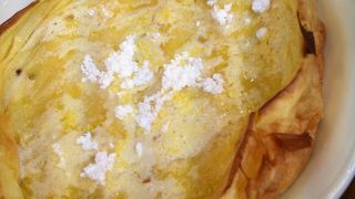 何を食べるかで評価がかわりそう。ダッチベイビーは、パンケーキというより、クレープシュゼットみたいです