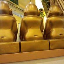 お店にあったビリケンさん