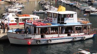 旧港から15分位で行ける小さな島