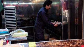 うなぎ・どじょうの専門店。