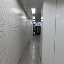 通路が極端に狭い場所があります