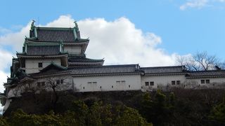 和歌山城の城郭にあります