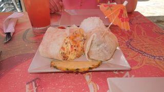 朝食もボリュームたっぷり