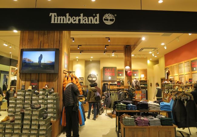 １F、Timberland