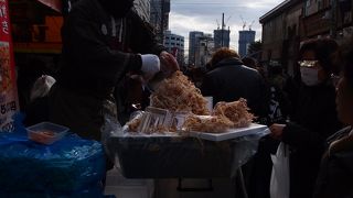 買い物、ひやかし、食べ歩き