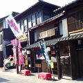 昭和の雰囲気を再現した飲食街