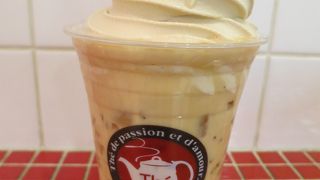 横浜ワールドポーターズ１Fにある紅茶専門店のカフェ