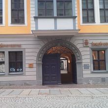 教会向かいのバッハミュージアム