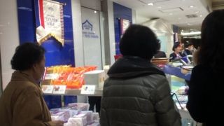 何年たっても冬は行列です