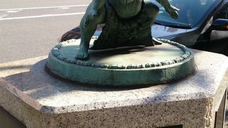 回向院から旧安田庭園までの相撲ストリート