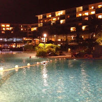 プールサイドより。