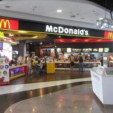 マクドナルド (チットロム店)
