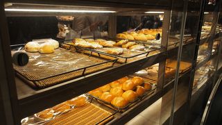 三越の人気ベーカリーショップ