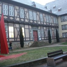 ゴスラーのメンヒェハウスも入れます。