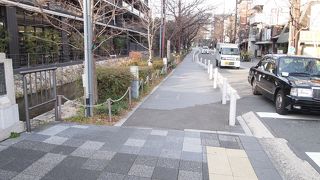 高瀬川が流れる京都らしい街並み