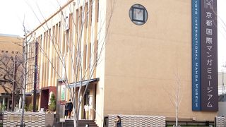 外国人濃度が高め