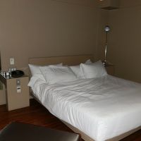 キングサイズのベッドです。