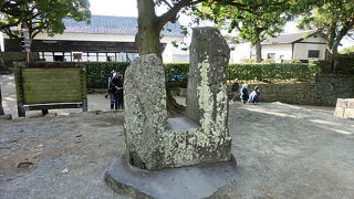 怪力自慢の五郎の物語が伝えられる熊本城の『首かけ石』