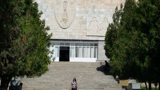 ぞろアスター教の祭壇に背筋が寒くなりました！