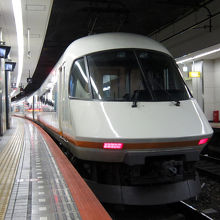 大阪難波にて。