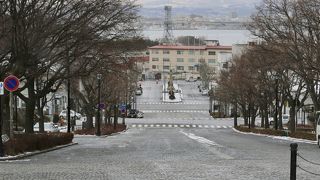 元町公園へ続く坂道