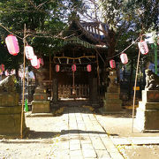 旧東海道品川宿沿いにある神社