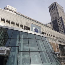 平日の夕刻はどさんこワイド中継場所に