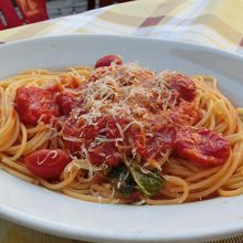 トマトスパゲッティー　Spaghetti al Pomodo