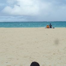 ビーチでのんびりすることもできます