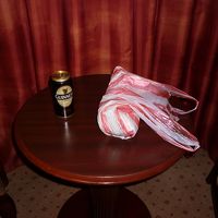 ちょっと暗めの室内