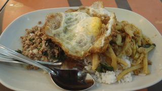 何を食べようかいつも本当に迷う